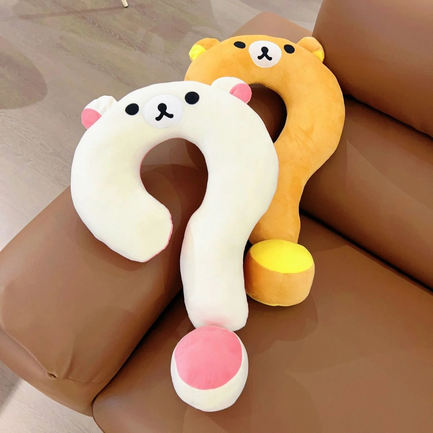 Cuscino Rilakkuma a forma di p - Home Office Questions recensione e prezzo