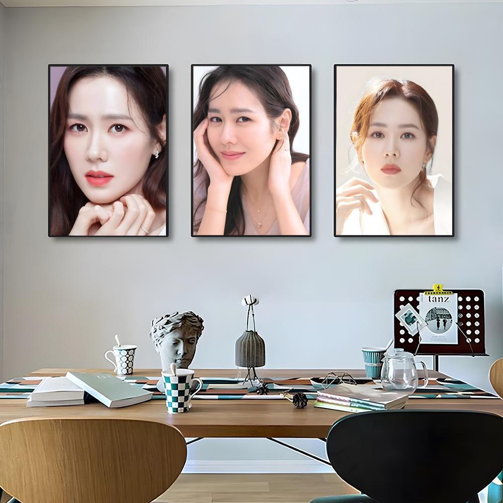 Poster di S-Son Ye Jin, Arte M - Home Office Ye recensione e prezzo